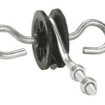 Vārtu roktura izolators ar 12 mm stiprinājuma āķiem (abpusējs)