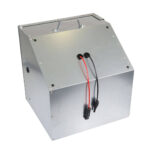 Fencee – drošības kaste elektriskajam ganam un akumulatoram ar montāžas stabu un saules regulatoru 10 A (40, 100, 200 W) - Image 4