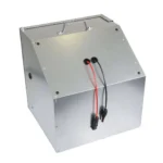 Fencee – drošības kaste elektriskajam ganam un akumulatoram ar montāžas stabu un saules regulatoru 10 A (40, 100, 200 W) - Image 4